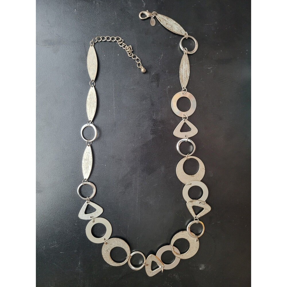 CHICO'S metal Tone METAL CHAIN LINK BELT Hammered Links 33in long